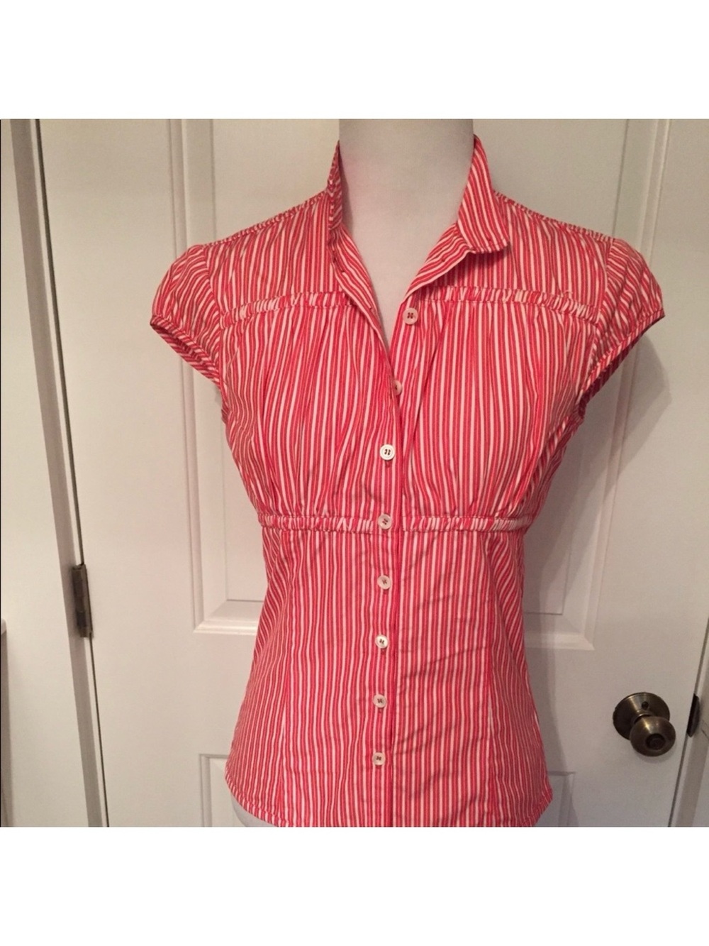 RENE LEZARD TOP BLOUSE RED WHITE STRIPE FITTED BUTTON FRONT Size 2 34 XS